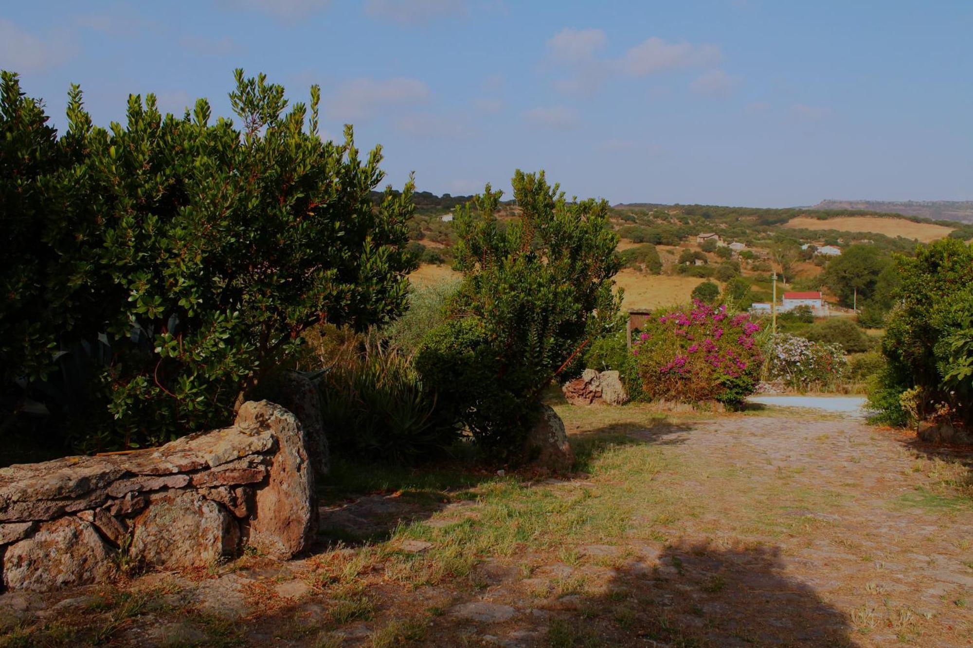 Agriturismo Su Recreu Ittiri Exteriör bild